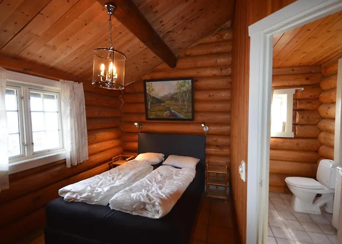 Large With Stunning Views! Chalet