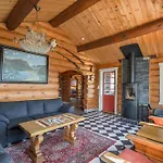 Large With Stunning Views! *